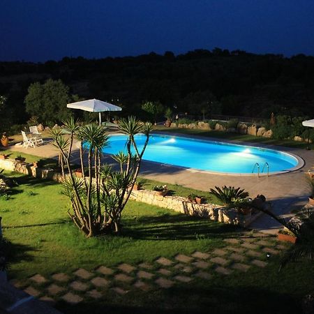 Trulli Fogliarella Guest House Ostuni Exterior photo