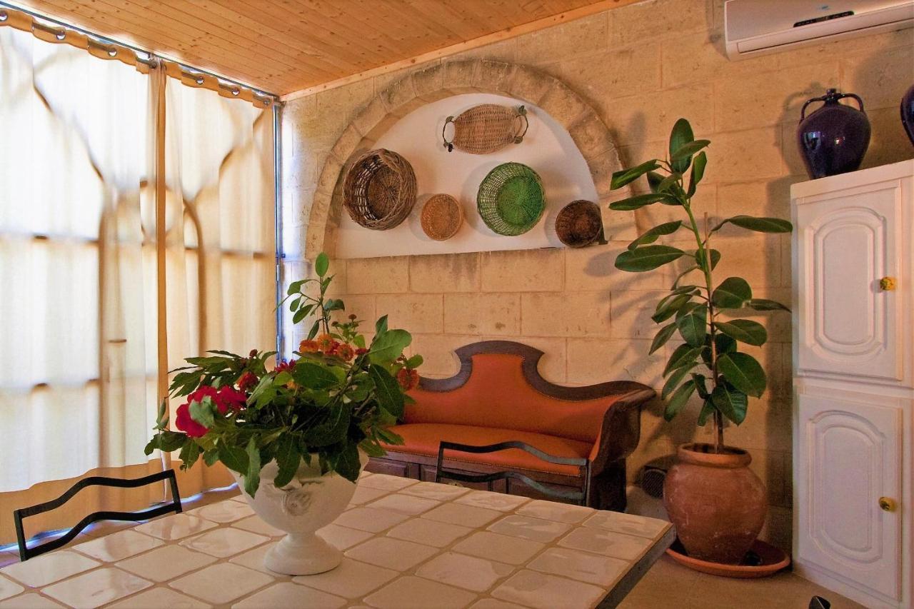 Trulli Fogliarella Guest House Ostuni Exterior photo