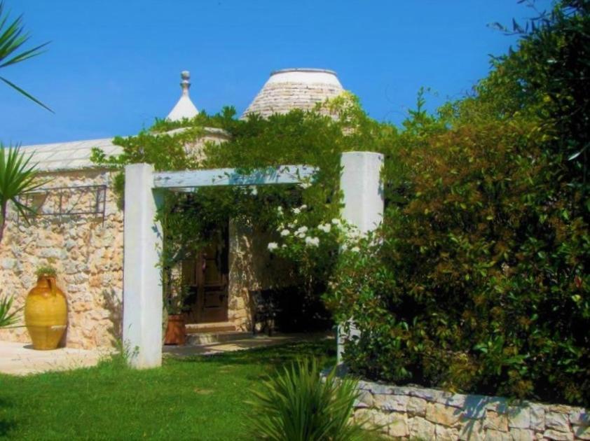 Trulli Fogliarella Guest House Ostuni Exterior photo