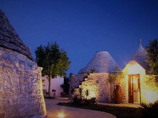 Trulli Fogliarella Guest House Ostuni Exterior photo